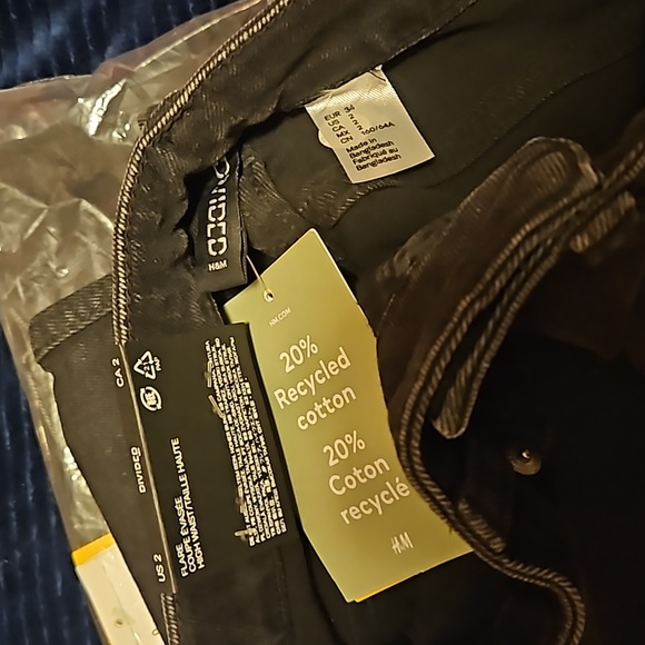 high waist flared jeans - Picture 4 of 5